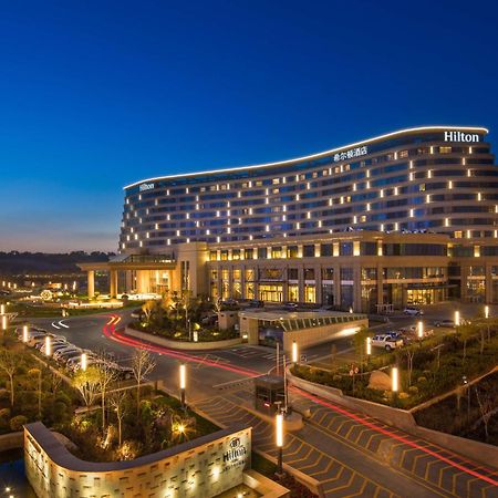 Hilton Urumqi Buitenkant foto