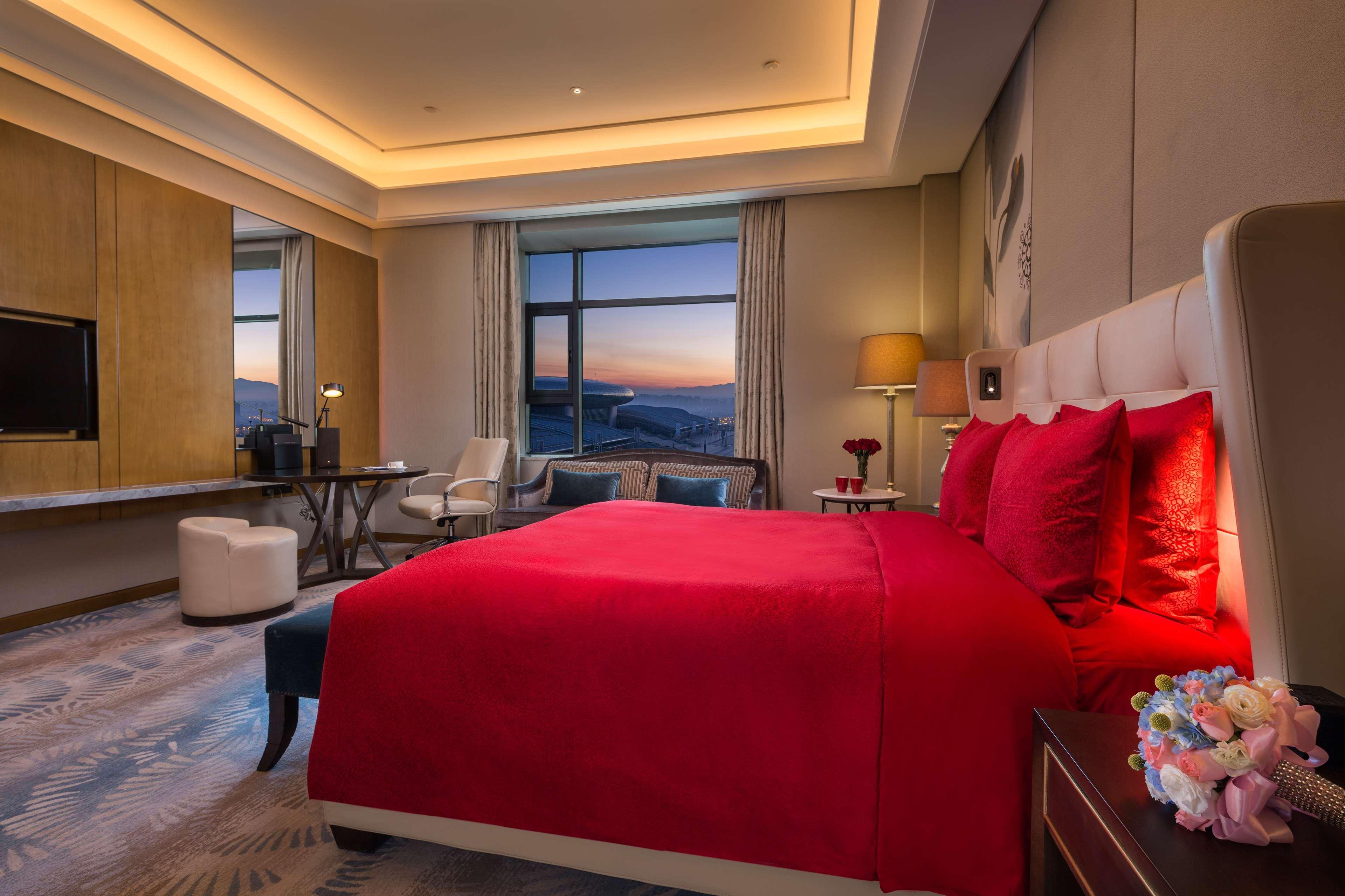 Hilton Urumqi Buitenkant foto