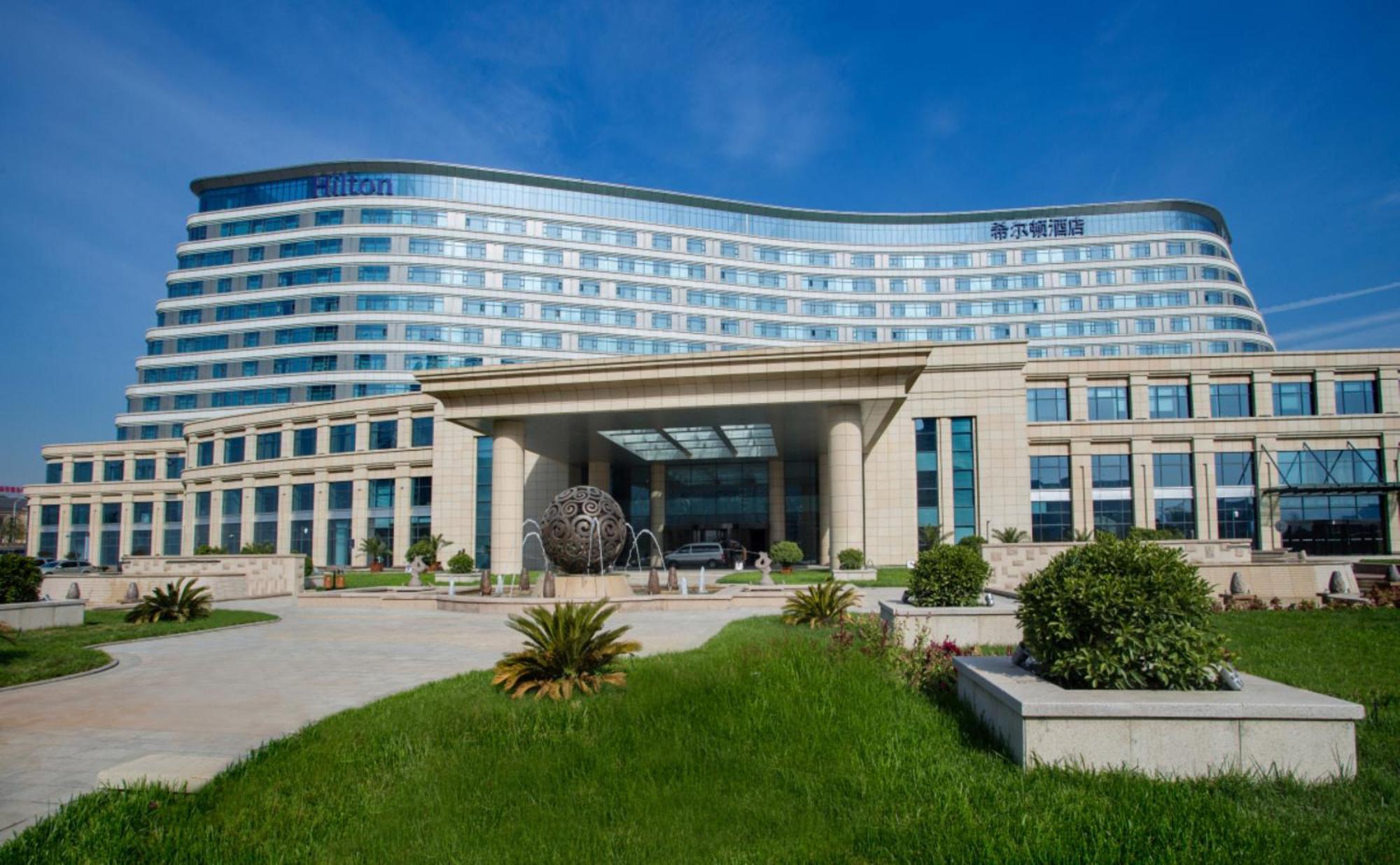 Hilton Urumqi Buitenkant foto