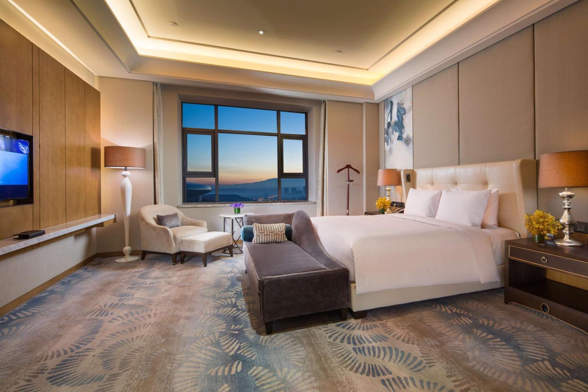 Hilton Urumqi Buitenkant foto