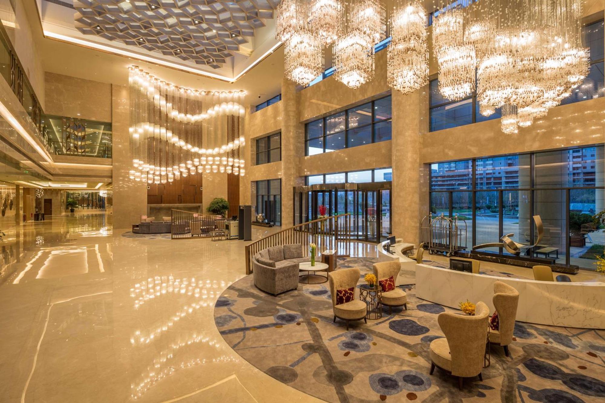 Hilton Urumqi Buitenkant foto