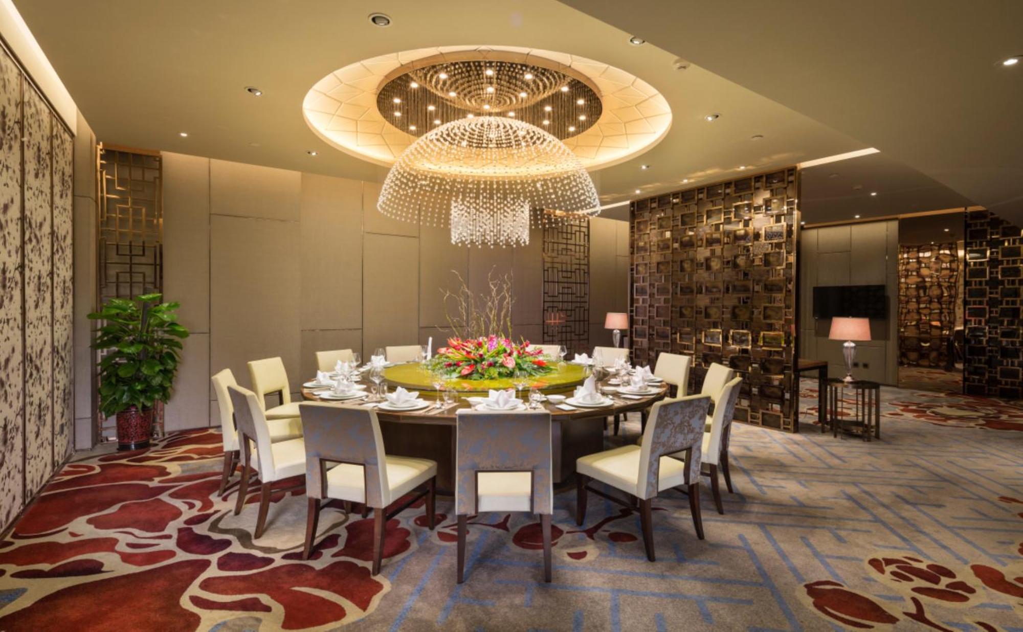 Hilton Urumqi Buitenkant foto